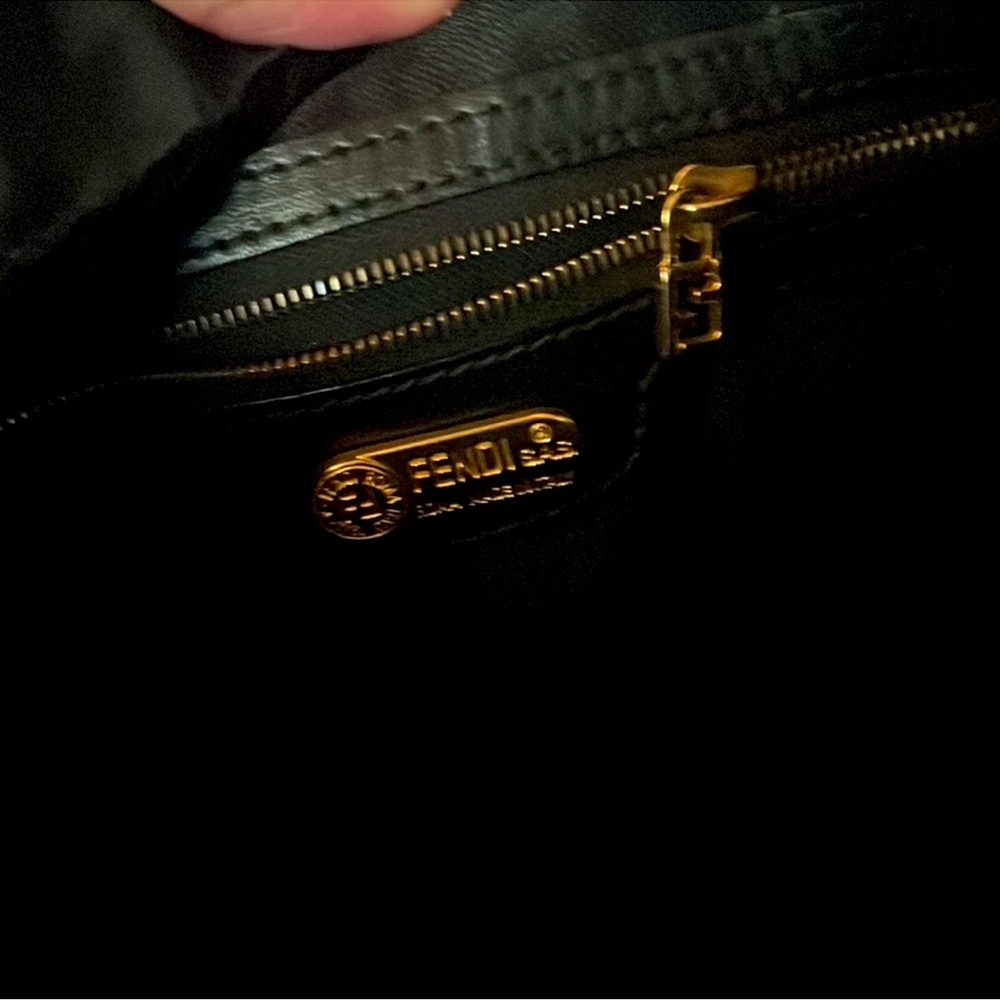 ❤️FENDI- black nylon canvas Intrecciato sling bag - Picture 6 of 7